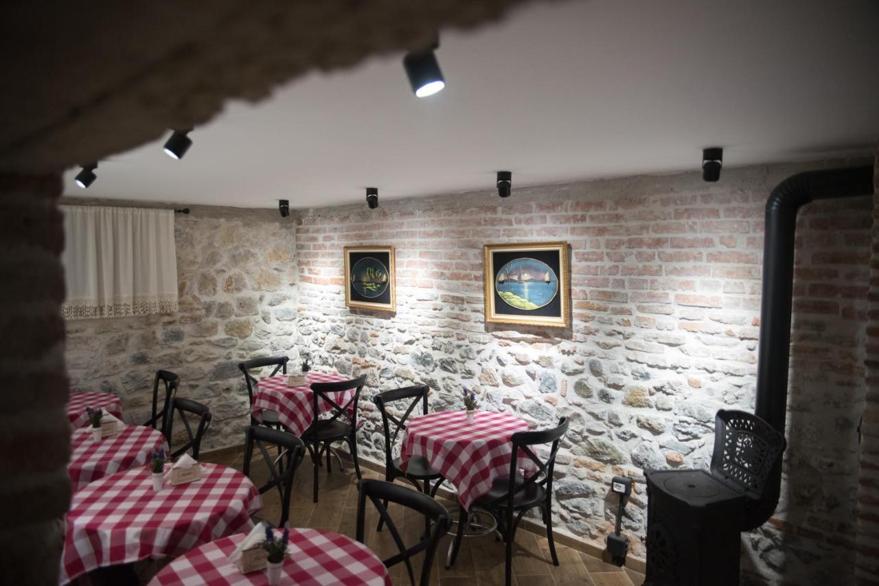 Old Bazaar Rooms Korce Eksteriør bilde